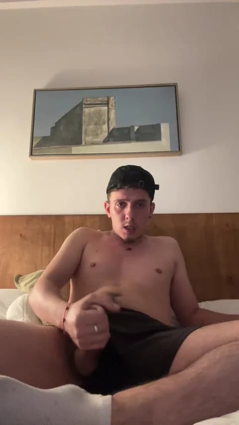 AlanyAdam Cam Archive - April 5, 2026 18:31 (33min)