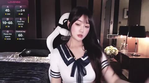 Aurora_-77 Cam Archive - February 21, 2026 13:09 (37min)