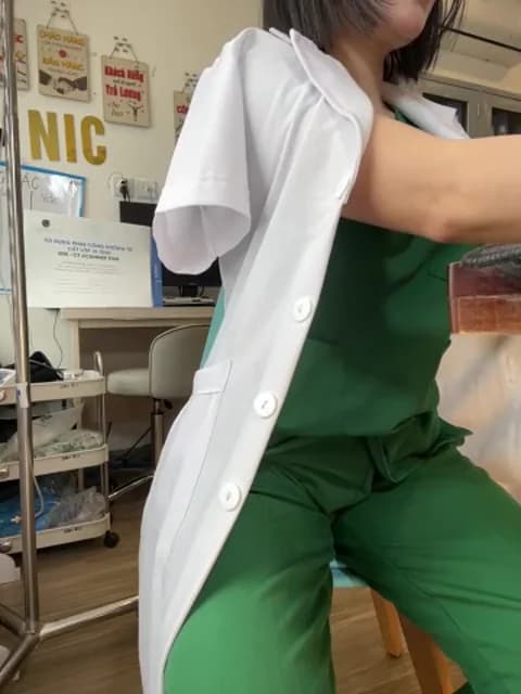 Clinic_Sexy Cam Archive - March 12, 2026 06:04 (34min)