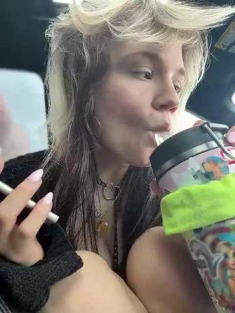 Cutiepiespanks Cam Archive - March 2, 2026 18:27 (75min)