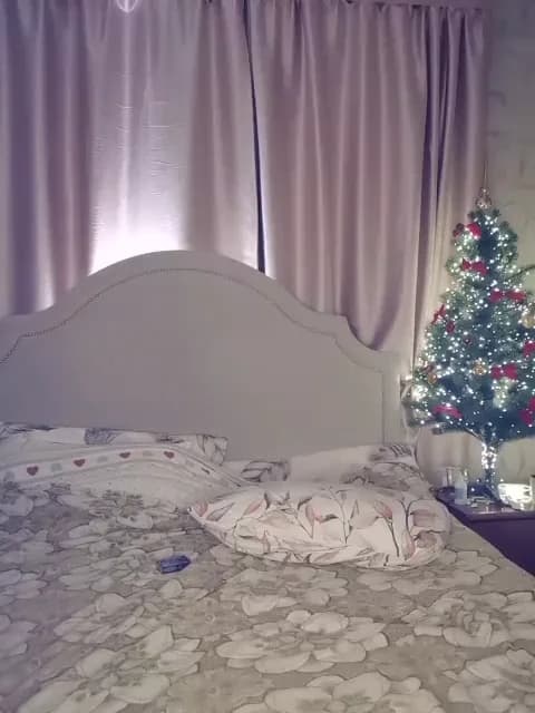 Her-Girl Cam Archive - January 11, 2026 (40min)