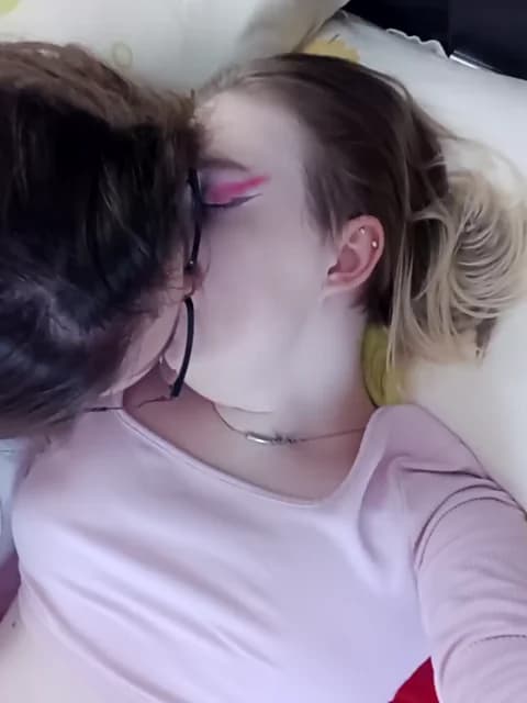 HolyDevilS Cam Archive - February 24, 2026 07:31 (90min)