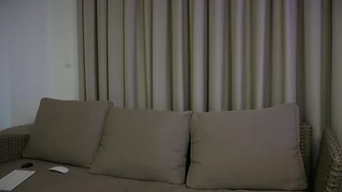 SweetAlegra Cam Archive - January 16, 2026 11:36 (48min)