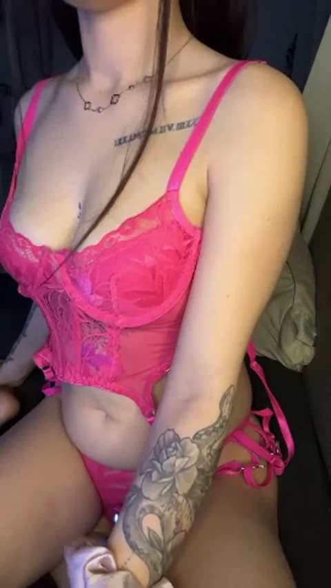 SweetyXclusive Cam Archive - March 10, 2026 03:51 (48min)