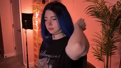 _vixenp Cam Archive - January 15, 2026 21:21 (120min)