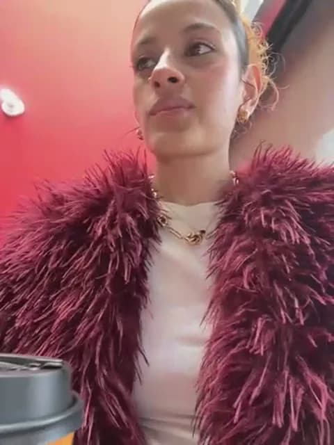 alana15 Cam Archive - March 8, 2026 19:03 (40min)