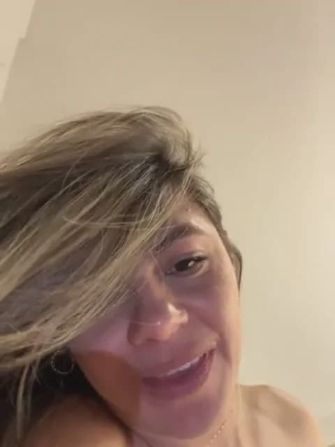 alicee16 Cam Archive - March 9, 2026 04:57 (34min)