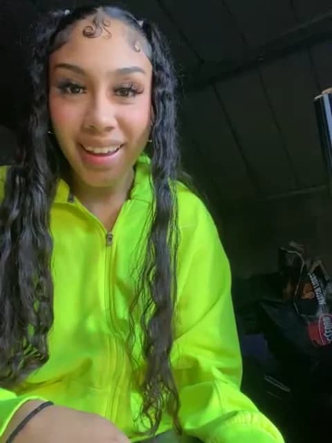 badbaby187 Cam Archive - February 23, 2026 22:58 (34min)