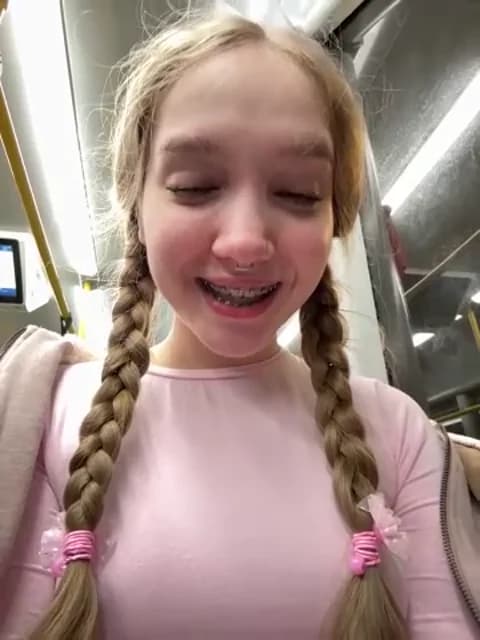 bambi_lu Cam Archive - January 14, 2026 20:22 (57min)