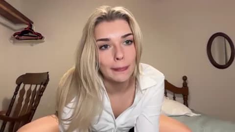 ellalowe Cam Archive - February 2, 2026 04:30 (95min)