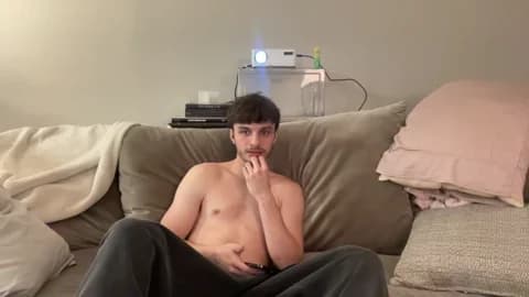 laylakitten4 Cam Archive - January 11, 2026 (34min)