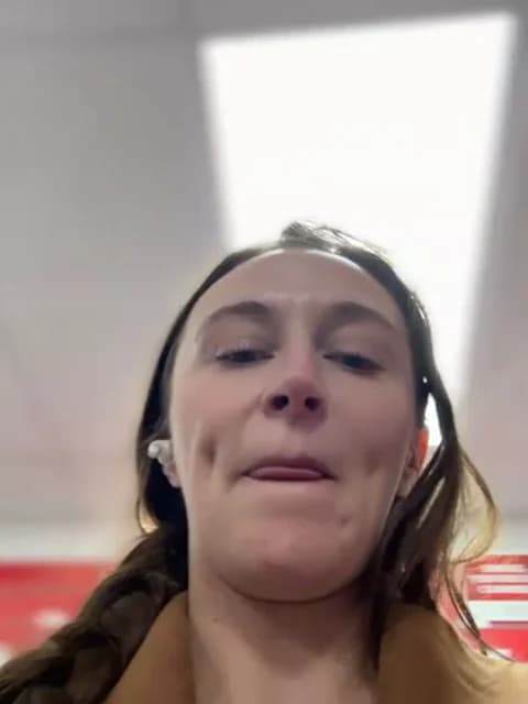 lunagirl13 Cam Archive - January 18, 2026 02:27 (42min)