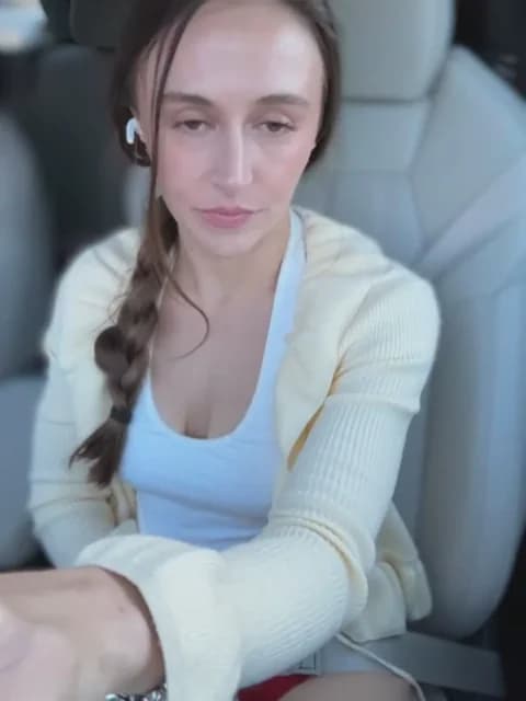 lunagirl13 Cam Archive - April 11, 2026 02:51 (52min)