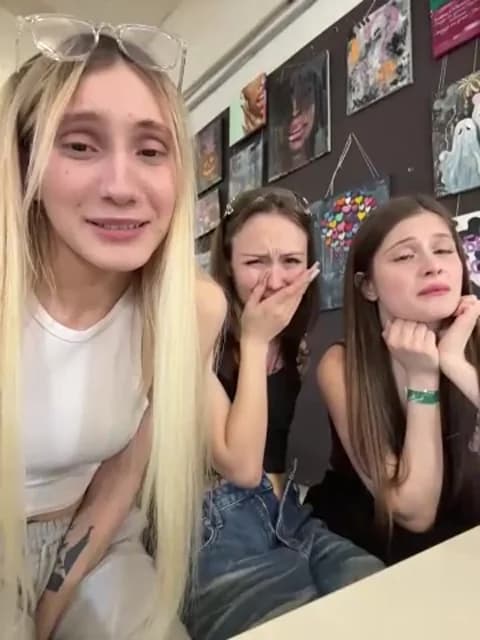 mmelicious Cam Archive - March 8, 2026 08:23 (35min)