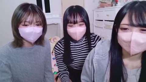 nathi_poyo Cam Archive - January 27, 2026 09:07 (81min)