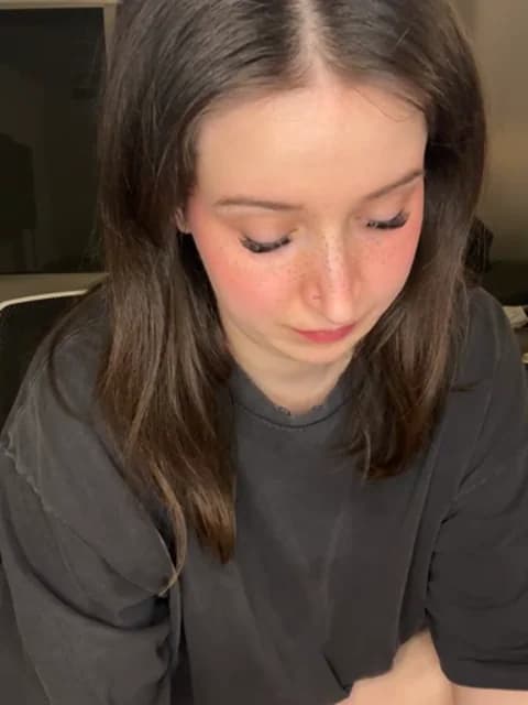 nerdynina Cam Archive - January 18, 2026 03:32 (120min)