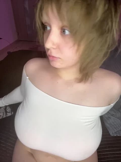 tamagotchigirl Cam Archive - January 17, 2026 06:07 (41min)