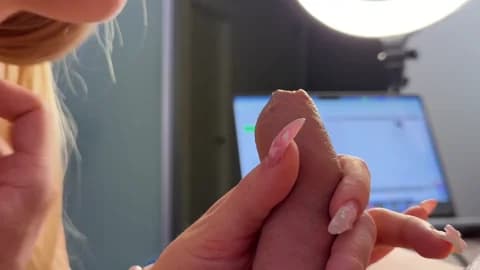 twofiresouls Cam Archive - March 11, 2026 04:21 (120min)