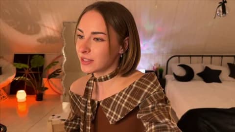 uwunikaa Cam Archive - January 18, 2026 20:10 (120min)