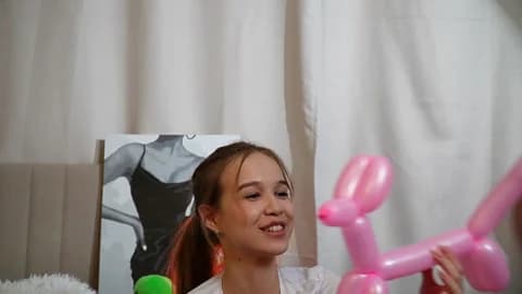 yeepshyy Cam Archive - February 6, 2026 02:45 (120min)